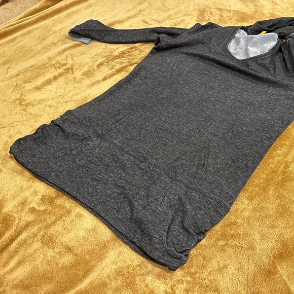 Lucy comfortable top and infinity scarf - Picture 5 of 9